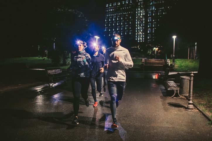 Corridas noturnas: por que elas estão ficando tão populares